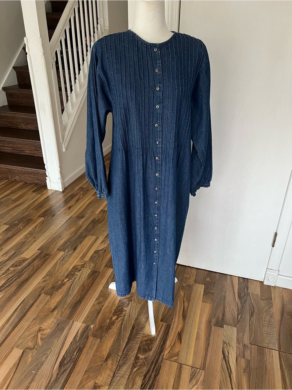 Eddie Bauer Dark Blue Button-Front Long Sleeve Midi Dress
